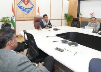 मुख्य सचिव ने धीमी गति के प्रोजेक्ट्स पर जताई नाराजगी, तेजी लाने के दिए निर्देश