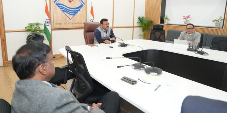 मुख्य सचिव ने धीमी गति के प्रोजेक्ट्स पर जताई नाराजगी, तेजी लाने के दिए निर्देश