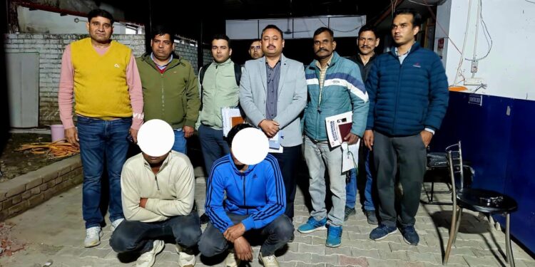 उत्तराखंड STF का बड़ा धमाका: SSC भर्ती परीक्षा में ‘हाईटेक’ नकल गिरोह का भंडाफोड़, 2 गिरफ्तार