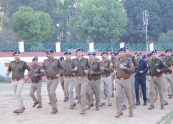 एसएसपी देहरादून के कड़े तेवर: परेड में लगाई दौड़, लापरवाही पर अधिकारियों को फटकार