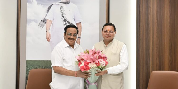 हरिद्वार महाकुंभ 2027 की तैयारी: सीएम धामी ने केंद्रीय मंत्री सी.आर. पाटिल से की मुलाकात, 408 करोड़ की परियोजनाओं की मांग