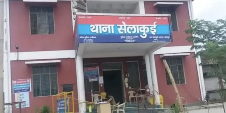 सेलाकुई पुलिस की ‘पनीर’ कार्रवाई पड़ी भारी: आईजी के निर्देश पर SSI समेत 4 पुलिसकर्मी लाइन हाजिर