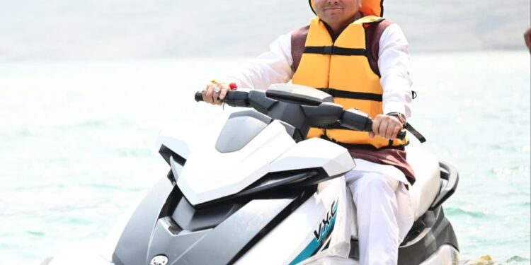 टिहरी झील बनेगी विश्व में पर्यटन-खेल का प्रमुख केंद्रः सीएम,टिहरी लेक फेस्टिवल’ शुरू, सीएम नेे की घोषणा-कोटी कालोनी-नई टिहरी रोपवे निर्माण होगा,नौ मार्च तक चलने वाले ‘टिहरी लेक फेस्टिवल’ की भव्य शुरूआत