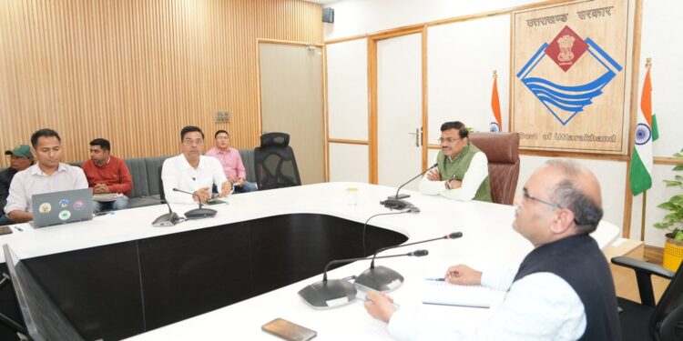 उत्तराखंड में आपदा प्रबंधन के लिए करोड़ों की मंजूरी: मुख्य सचिव ने बाढ़ सुरक्षा और भू-स्खलन रोकथाम के 16 से अधिक प्रस्तावों को दी हरी झंडी