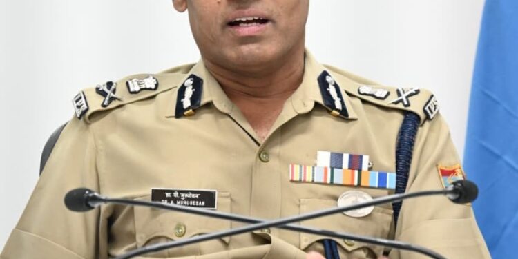 एडीजी लॉ एंड ऑर्डर ने कसी कमर: सत्यापन, महिला सुरक्षा और ‘ऑपरेशन स्माइल’ पर पुलिस कप्तानों को सख्त निर्देश