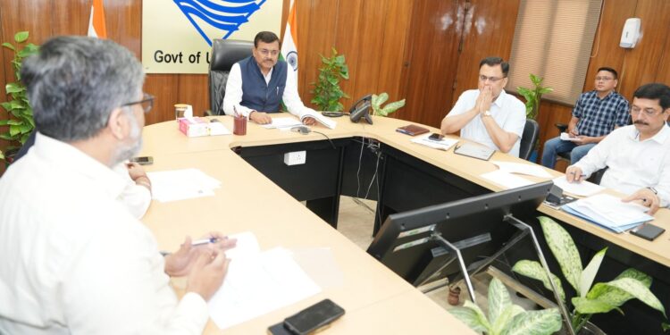 मुख्य सचिव ने की स्वच्छ भारत मिशन 2.0 की समीक्षा; चारधाम यात्रा मार्गों पर स्वच्छता के लिए दिया अतिरिक्त फंड का निर्देश