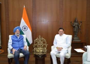 मुख्यमंत्री ने चारधाम यात्रा हेतु एलपीजी आपूर्ति 100 प्रतिशत बनाए रखने का किया अनुरोध