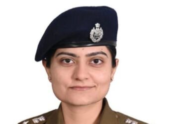 केदारनाथ हैली सेवा के नाम पर फर्जीवाड़े पर बड़ा प्रहार: एसपी रुद्रप्रयाग की चेतावनी— केवल IRCTC की आधिकारिक साइट से ही करें बुकिंग