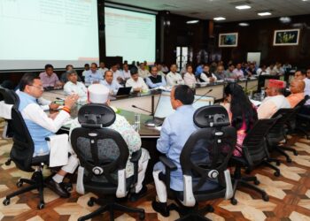 सीएम घोषणाओं के समयबद्ध क्रियान्वयन के लिए मुख्यमंत्री ने अधिकारियों को दिये निर्देश,15 जून 2026 तक सीएम घोषणाओं के लंबित शासनादेश जारी करने के निर्देश।