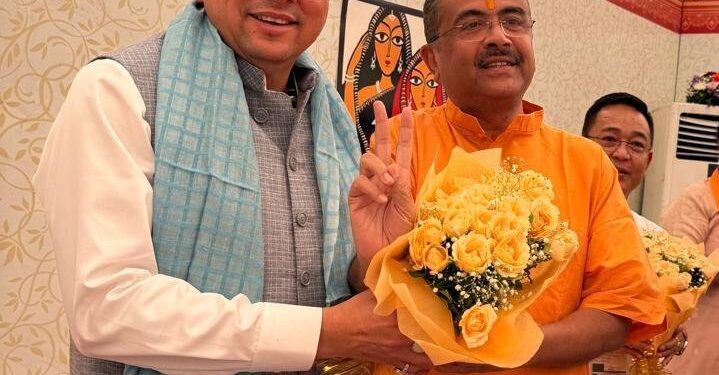कोलकाता में भगवा उदय: शुभेंदु अधिकारी ने ली पश्चिम बंगाल के मुख्यमंत्री पद की शपथ, धामी समेत कई दिग्गज रहे गवाह