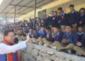 मुख्यमंत्री  पुष्कर सिंह धामी ने देवीधुरा में छात्र-छात्राओं से किया संवाद, उज्ज्वल भविष्य की दी शुभकामनाएं