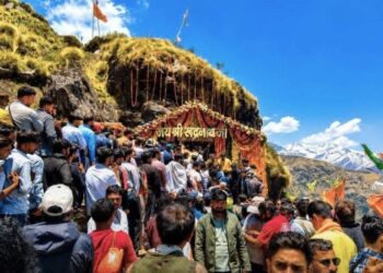 चतुर्थ केदार भगवान रुद्रनाथ के कपाट खुले: 21 किमी की कठिन चढ़ाई पार कर पहुंचे श्रद्धालु, मुखाकृति के हुए दिव्य दर्शन