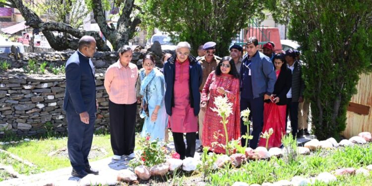 मुख्य निर्वाचन आयुक्त ज्ञानेश कुमार का उत्तराखंड दौरा; गंगोत्री के सीमांत पोलिंग बूथों का किया निरीक्षण