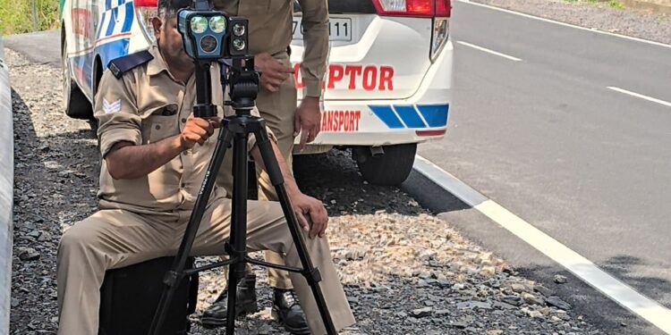 चारधाम यात्रा: परिवहन विभाग का बड़ा एक्शन; देहरादून-हरिद्वार में विशेष इंटरसेप्टर अभियान, 312 वाहनों के चालान, 19 सीज