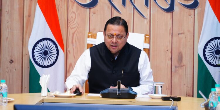 मुख्यमंत्री पुष्कर सिंह धामी ने 4,400 श्रमिकों को वितरित किए 11 करोड़ रुपये