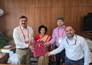 उत्तराखंड की स्वास्थ्य सेवाओं को मिलेगा आधुनिक तकनीकी उपकरणों का सुदृढ़ आधार,प्रधानमंत्री निधि के अंतर्गत प्रदेश को उपलब्ध होंगी 4 एमआरआई, 5 डिजिटल मैमोग्राफी एवं 75 एआई-सक्षम हैंडहेल्ड एक्स-रे मशीनें