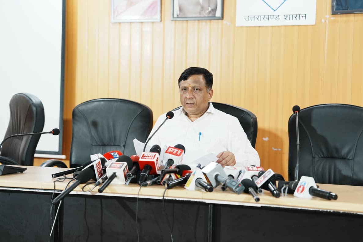मुख्यमंत्री पुष्कर धामी की अध्यक्षता में कैबिनेट की महत्वपूर्ण बैठक सम्पन्न,पढ़िए कैबिनेट के फैसले