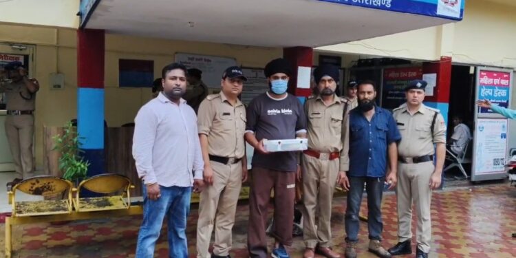 पंजाब से उत्तराखंड आई 2 करोड़ की हेरोइन, रुड़की पुलिस ने तस्कर को रंगे हाथों दबोचा