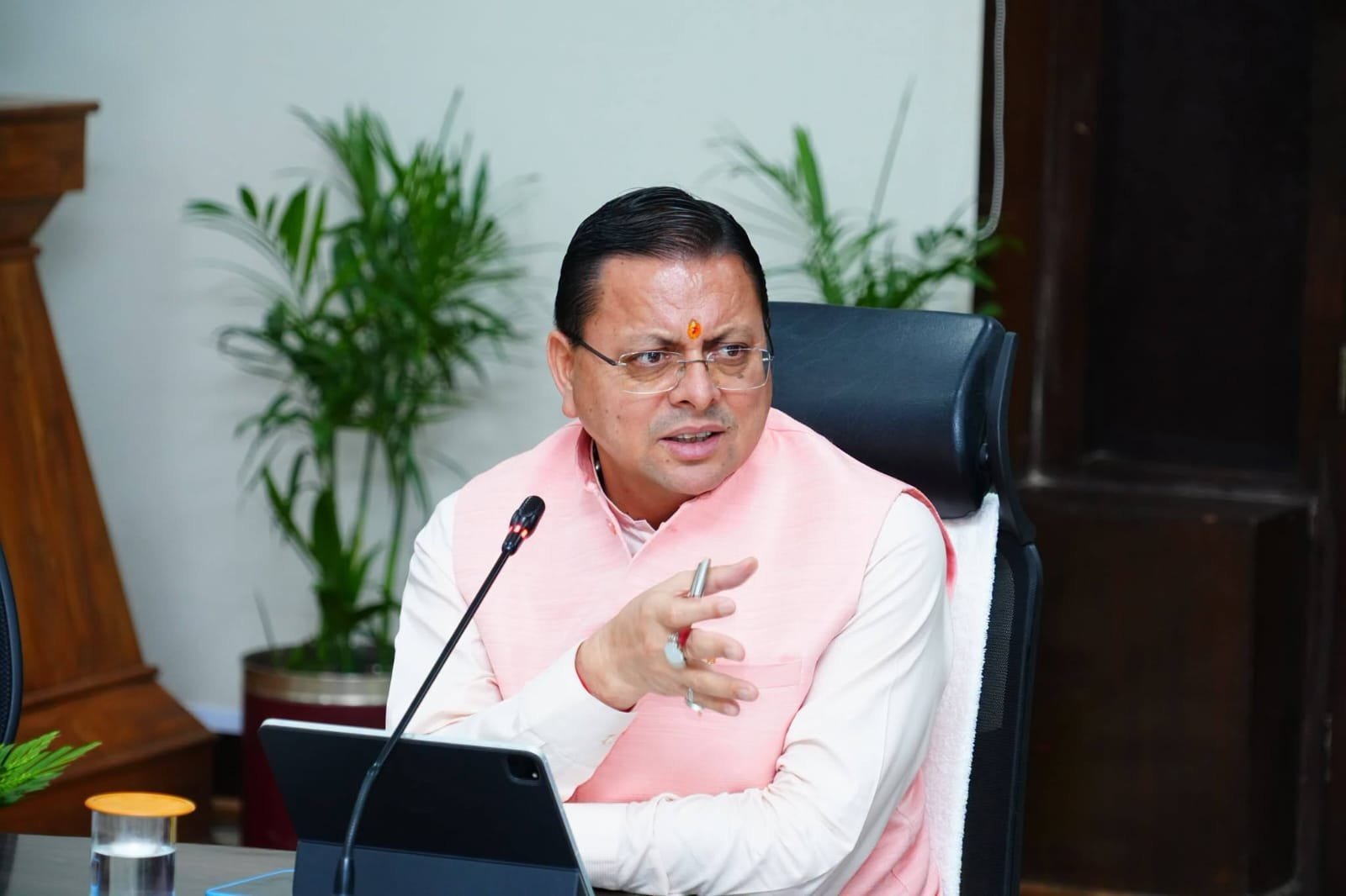 26 और 27 सितंबर को रेड अलर्ट के दौरान अनावश्यक यात्रा से बचें, सुरक्षित रहेंः मुख्यमंत्री धामी