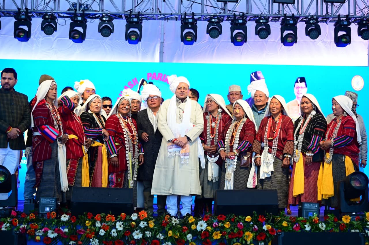 मुख्यमंत्री पुष्कर सिंह धामी ने गुंजी में आदि कैलाश परिक्रमा रन-2.0 में किया प्रतिभाग, विजेता धावकों को किया पुरस्कृत